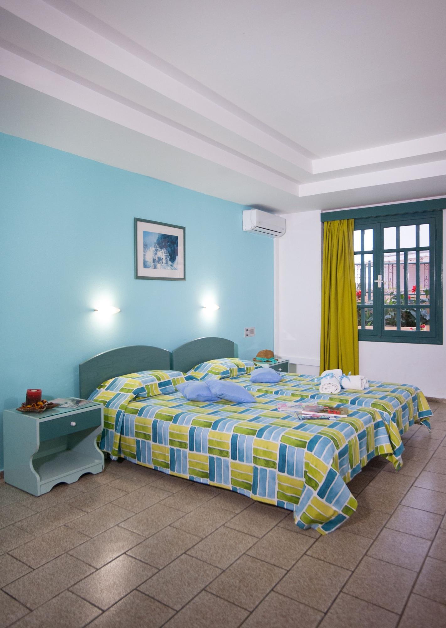 Theoni Apartments Mália Zewnętrze zdjęcie