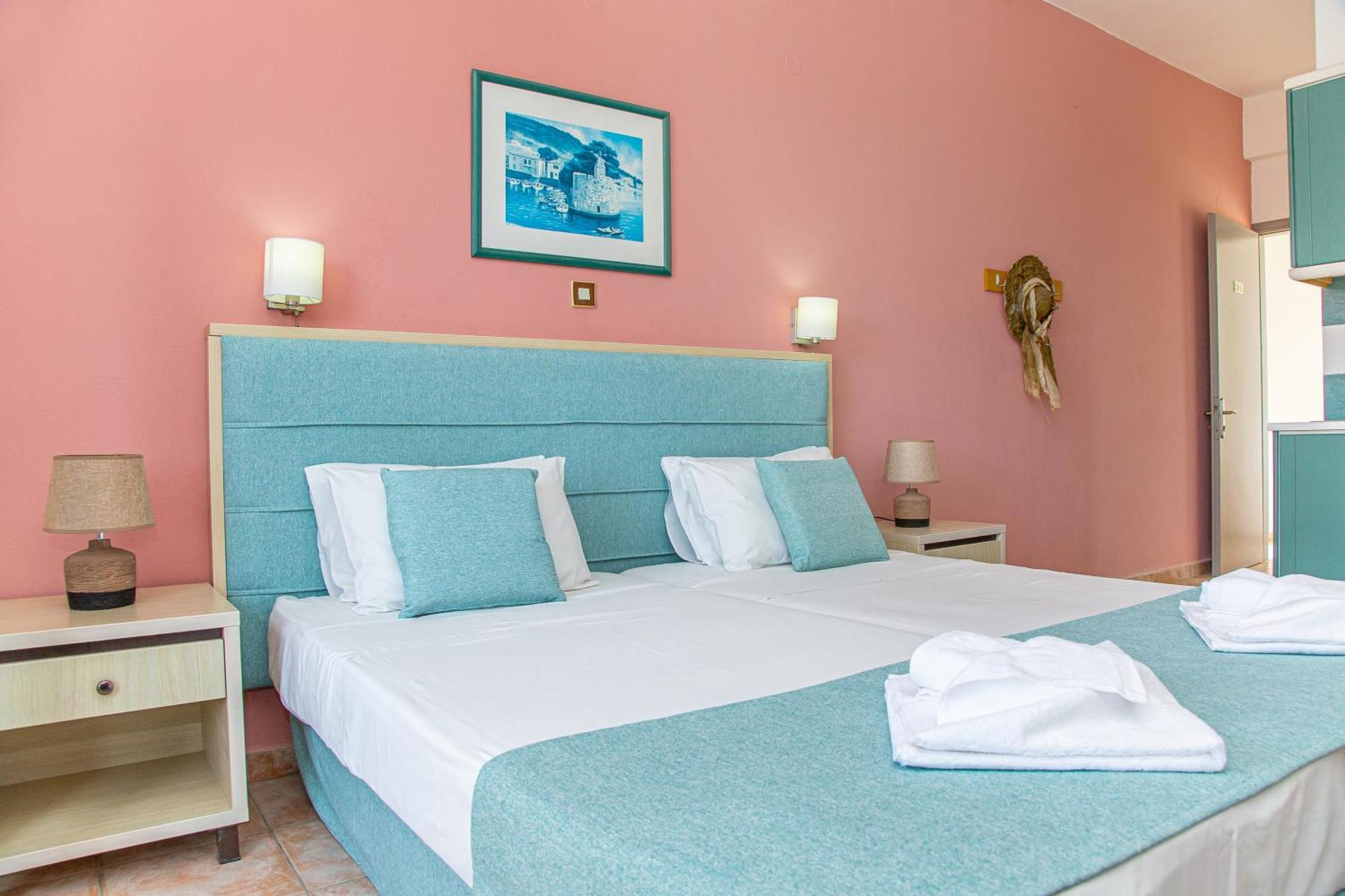 Theoni Apartments Mália Zewnętrze zdjęcie