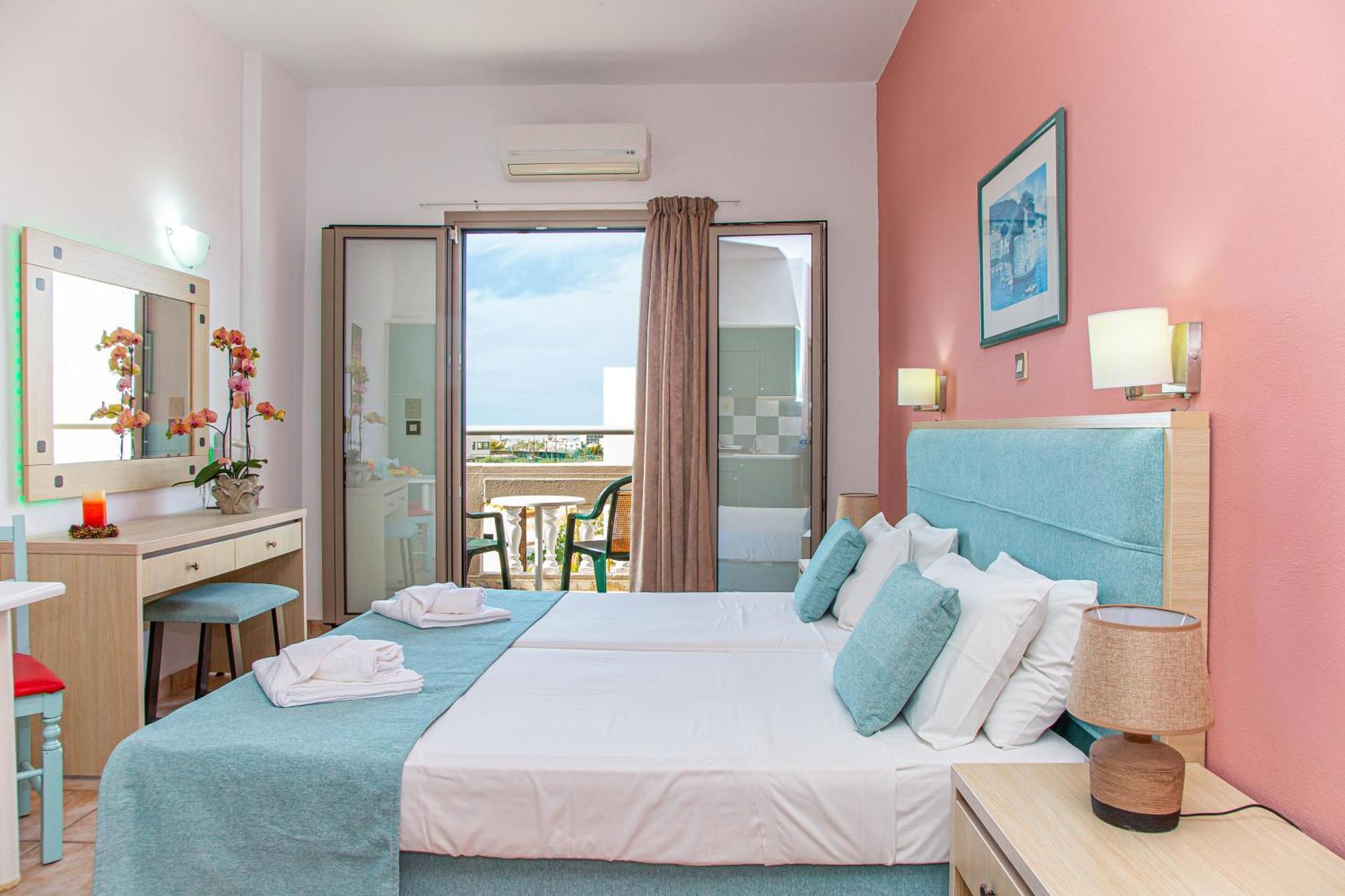Theoni Apartments Mália Zewnętrze zdjęcie