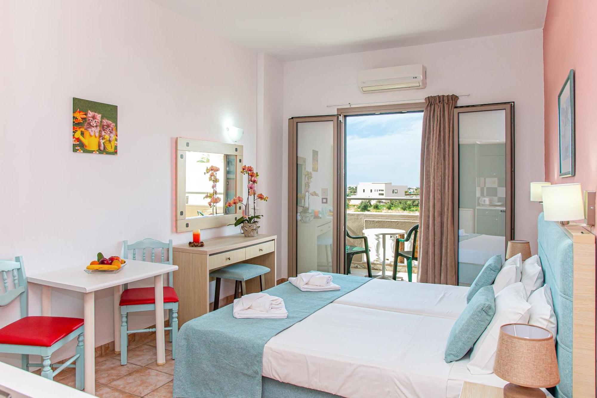 Theoni Apartments Mália Zewnętrze zdjęcie