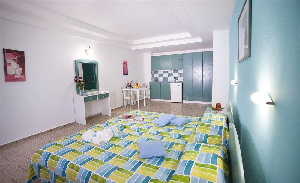 Theoni Apartments Mália Zewnętrze zdjęcie