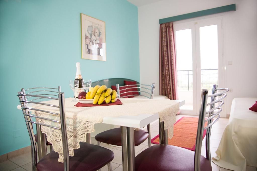 Theoni Apartments Mália Zewnętrze zdjęcie